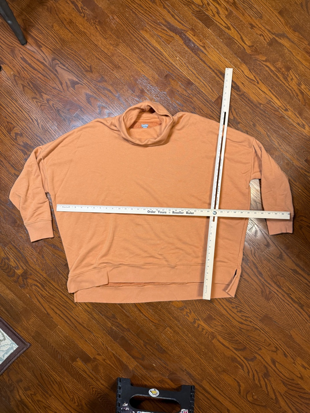 aerie Oversized Turtleneck Tunic Sweatshirt with slits. Pumpkin color. XL